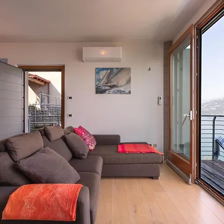 Martina's Amazing View By Halldis Apartmán