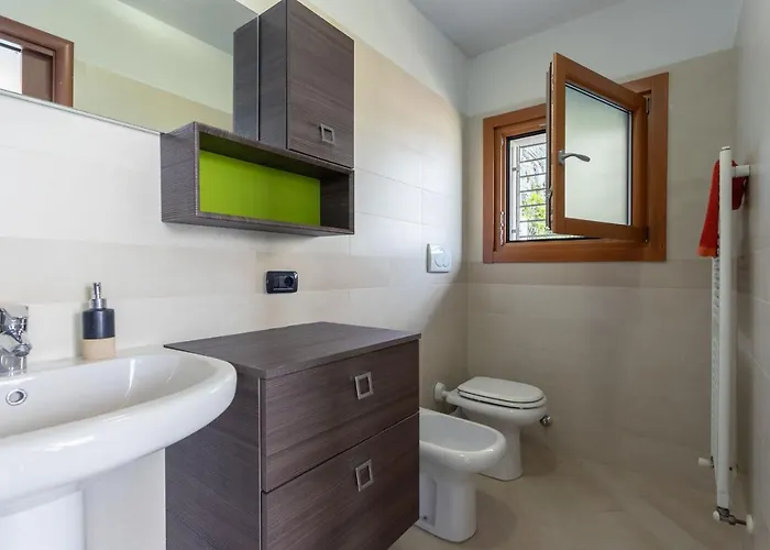 Martina's Amazing View By Halldis Lägenhet Perledo