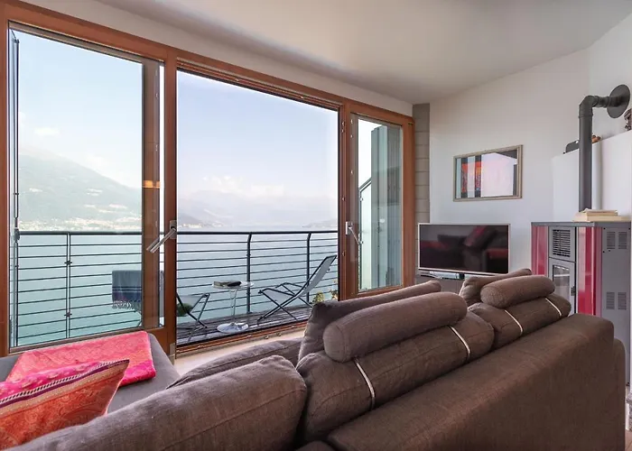 Martina's Amazing View By Halldis *