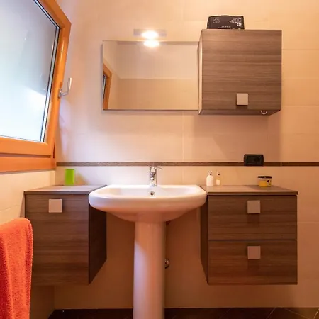 Martina's Amazing View By Halldis アパート *