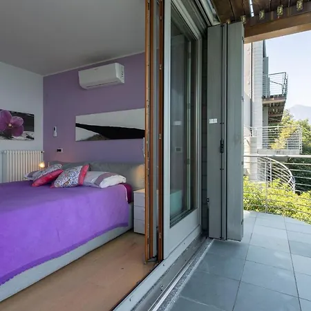 Martina's Amazing View By Halldis アパート